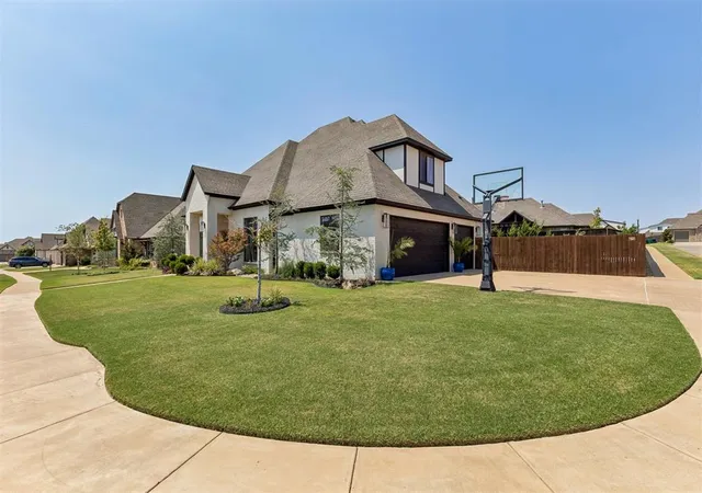 Photo 3 of Sale Pending at 15925 Foxtail Trl, Edmond, OK 73013 | MLS# 1244014 | Listing updated on 2026-08-26