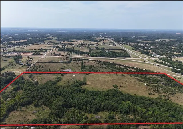 5th image of 20580 Harrison Rd, Tecumseh, OK 74873 | MLS# 1244022