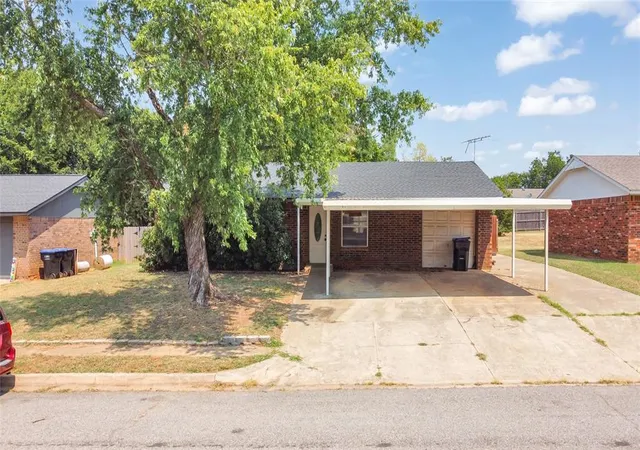 Photo 3 of Sale Pending at 603 Willis St, Noble, OK 73068 | MLS# 1244032 | Listing updated on 2026-09-24