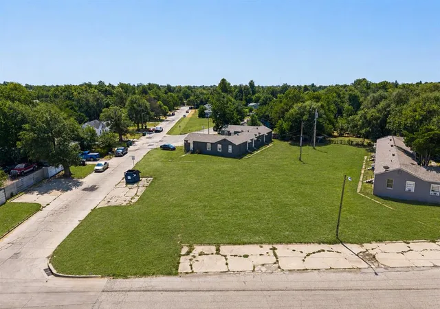 2nd image of 3204 S Portland Ave, Oklahoma City, OK 73119 | MLS# 1244036