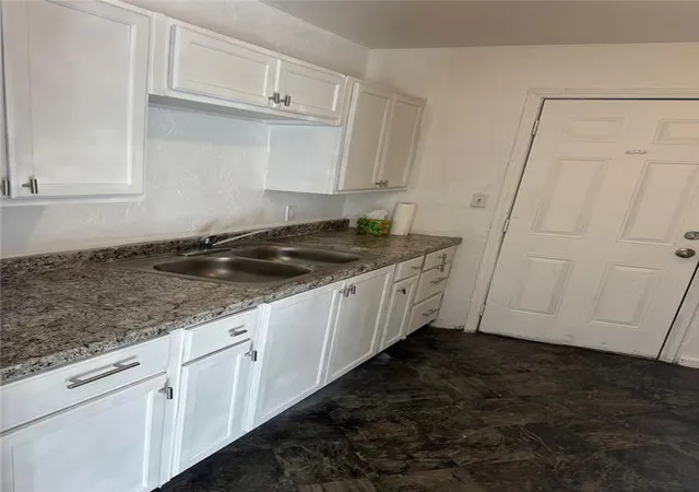 4th image of 3204 S Portland Ave, Oklahoma City, OK 73119 | MLS# 1244036