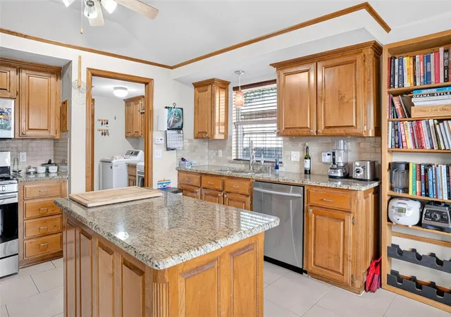 Photo 2 of Single family home for sale at 1717 Hemingway Dr, Edmond, OK 73013 | MLS# 1244087 | Listing updated on 2026-09-02