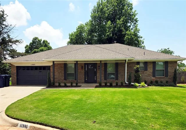 Photo 1 of Single family home for sale at 11905 Camelot Pl, Oklahoma City, OK 73120 | MLS# 1244100 | Listing updated on 2026-08-26