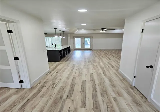 Photo 2 of Single family home for sale at 11905 Camelot Pl, Oklahoma City, OK 73120 | MLS# 1244100 | Listing updated on 2026-10-20