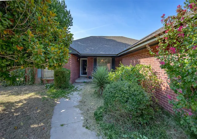 Photo 2 of Single family home for sale at 16178 Se 26th Street, Choctaw, OK 73020 | MLS# 1244105 | Listing updated on 2026-09-19