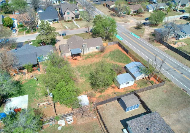Photo 3 of Single family home for sale at 800 NW 49th Street, Oklahoma City, OK 73118 | MLS# 1244124 | Listing updated on 2026-09-18