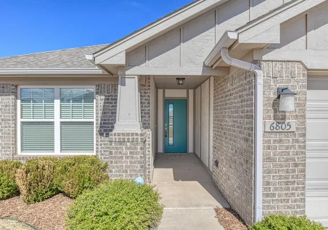 Photo 2 of Sale Pending at 6805 Nw 157th Terrace, Edmond, OK 73013 | MLS# 1244125 | Listing updated on 2026-08-29