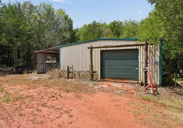 47th image of 344495 E 860 Rd, Chandler, OK 74834 | MLS# 1244132