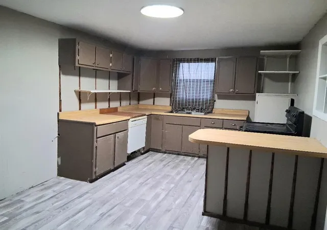 2nd image of 21847 Fishmarket Rd, Tecumseh, OK 74873 | MLS# 1244144