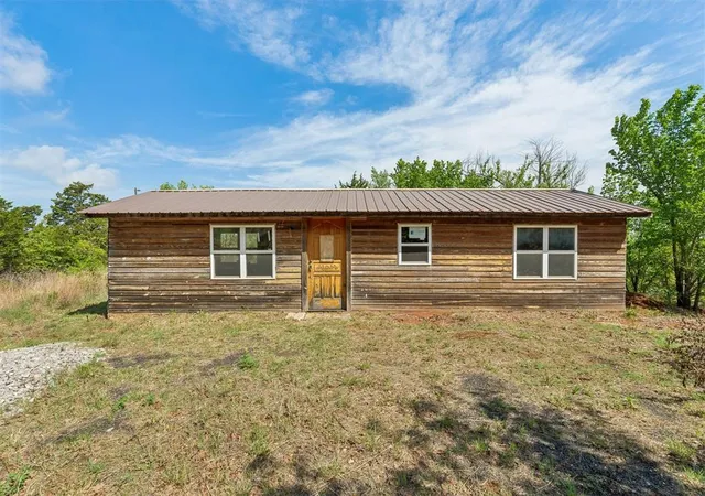 1st image of 090012118 E Fifth St, Hinton, OK 73047 | MLS# 1244147