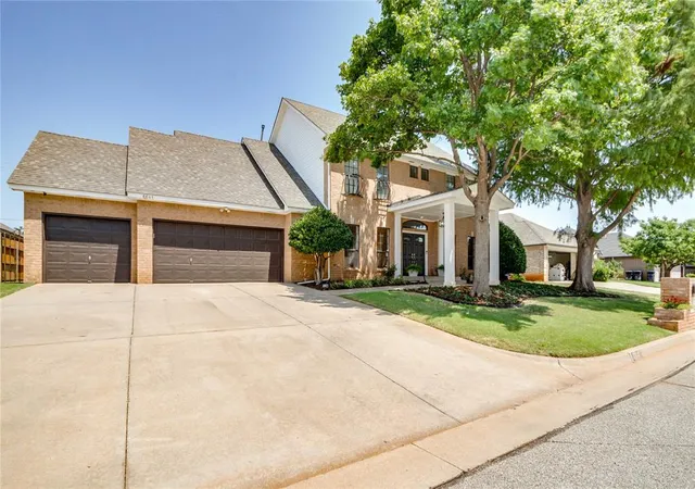 Photo 2 of Single family home for sale at 6641 Nw 116th St, Oklahoma City, OK 73162 | MLS# 1244156 | Listing updated on 2026-10-07