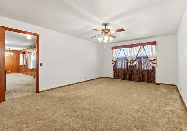 Photo 3 of Sale Pending at 601 N Kansas St, Weatherford, OK 73096 | MLS# 1244182 | Listing updated on 2026-10-07