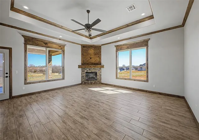 2nd image of 1185 Wolf Creek Dr, Blanchard, OK 73010 | MLS# 1244187