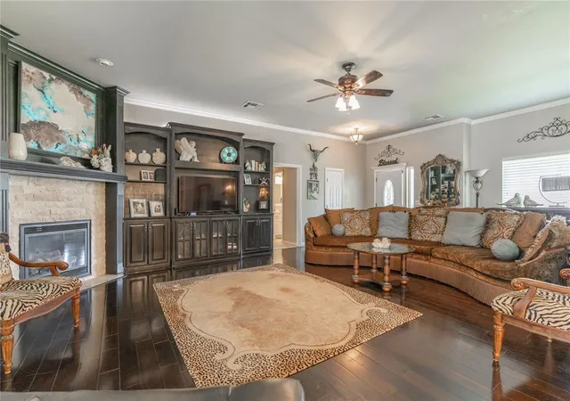 Photo 4 of Single family home for sale at 10001 Harvest Hills Rd, Oklahoma City, OK 73162 | MLS# 1244190 | Listing updated on 2026-09-02