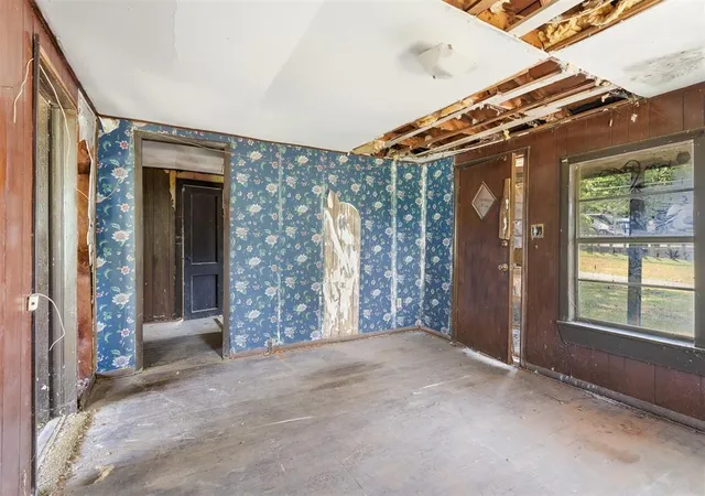 image of 502 E California St, Wynnewood, OK 73098 | MLS# 1244192