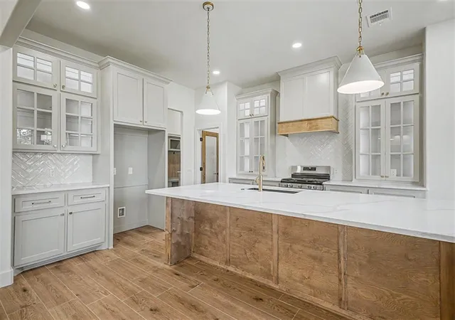 Photo 3 of Single family home for sale at 3072 Road Runner Ct, Guthrie, OK 73044 | MLS# 1244194 | Listing updated on 2026-09-15