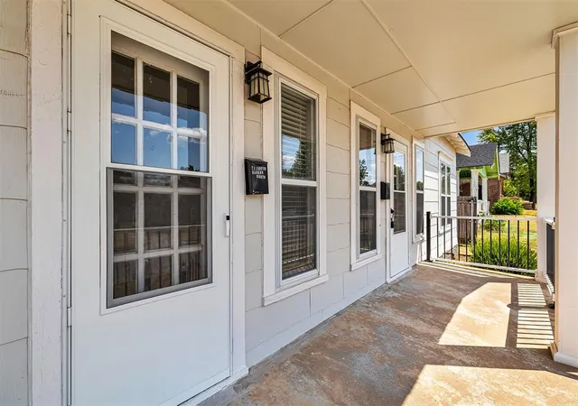 Photo 4 of Single family home for sale at 711 S Barker Ave, El Reno, OK 73036 | MLS# 1244201 | Listing updated on 2026-08-18