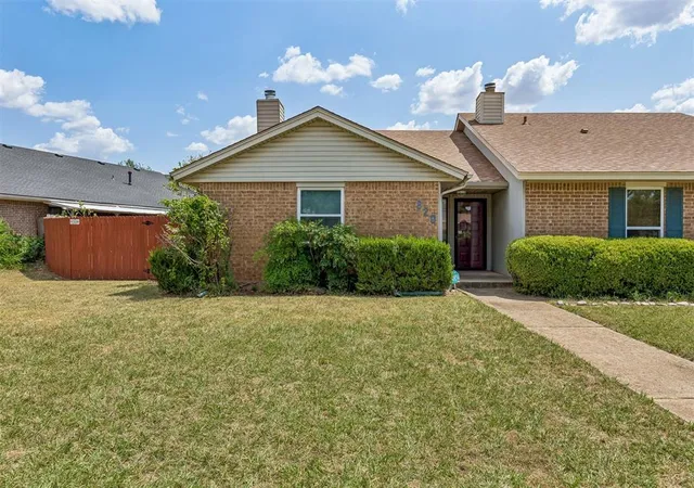 Photo 3 of Multi family home for sale at 820 Nw 137th Street, Edmond, OK 73013 | MLS# 1244215 | Listing updated on 2026-08-14
