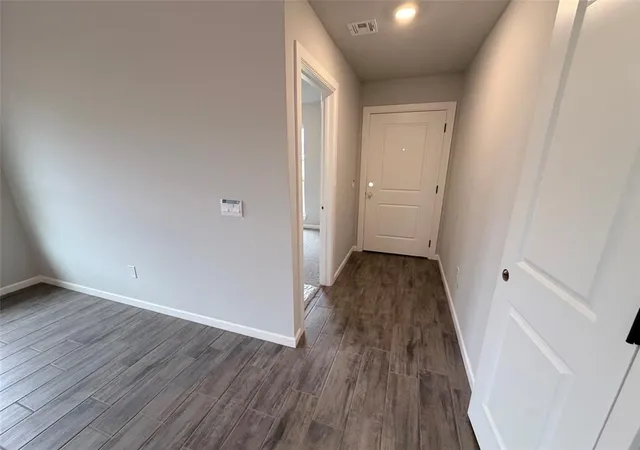 Photo 3 of Single family home for sale at 2900 Nw 196th Place, Edmond, OK 73012 | MLS# 1244230 | Listing updated on 2026-10-09