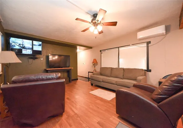 2nd image of 477 County Road 1398, Chickasha, OK 73018 | MLS# 1244247