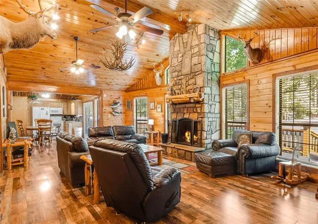 Photo 3 of Single family home for sale at 20 Woodland Cir, Broken Bow, OK 74728 | MLS# 1244253 | Listing updated on 2026-08-20