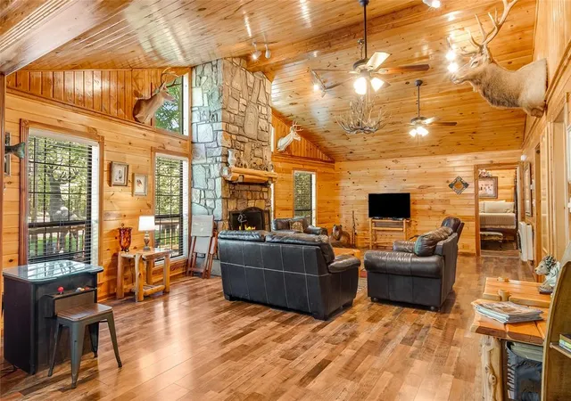 Photo 4 of Single family home for sale at 20 Woodland Cir, Broken Bow, OK 74728 | MLS# 1244253 | Listing updated on 2026-08-20