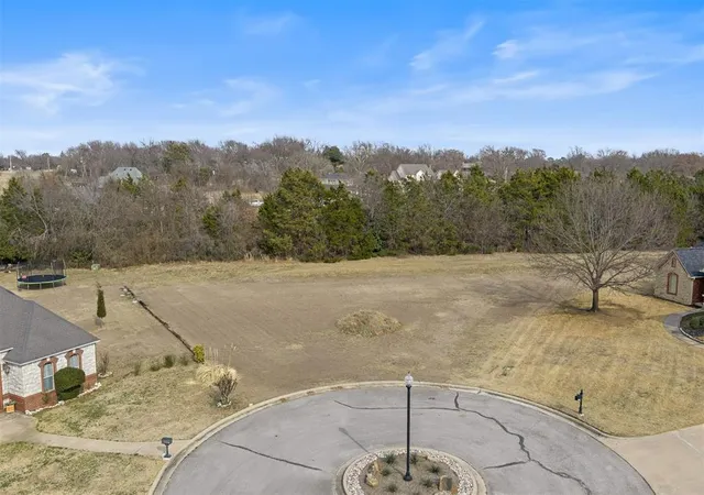 1st image of 2205 Torrey Pnes, Ardmore, OK 73401 | MLS# 1244254