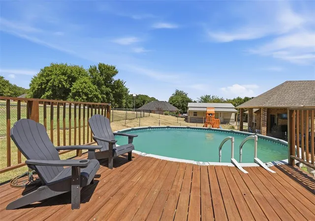 Photo 3 of Sale Pending at 2430 County Rd 1328, Blanchard, OK 73010 | MLS# 1244255 | Listing updated on 2026-09-25