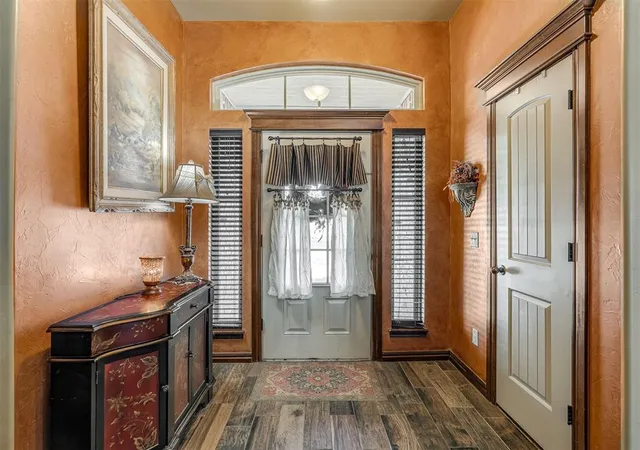 Photo 3 of Single family home for sale at 923 County St 2935, Tuttle, OK 73089 | MLS# 1244258 | Listing updated on 2026-09-23