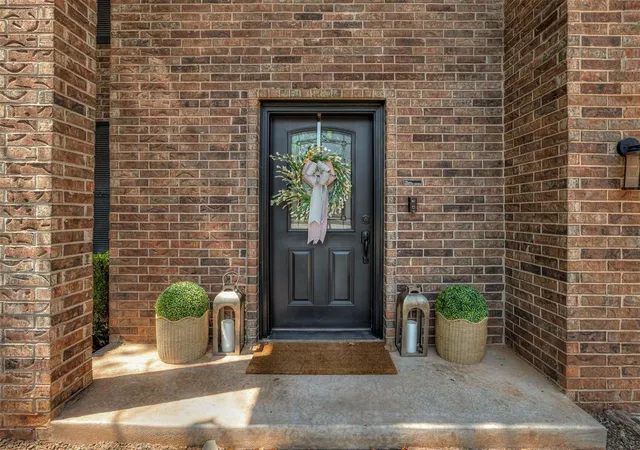 Photo 3 of Single family home for sale at 1205 Ponderosa Pine, Edmond, OK 73012 | MLS# 1244266 | Listing updated on 2026-08-26