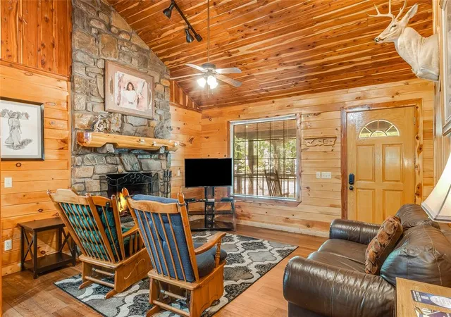 Photo 3 of Single family home for sale at 22 Woodland Cir, Broken Bow, OK 74728 | MLS# 1244269 | Listing updated on 2026-08-19