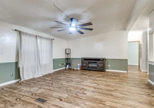 5th image of 14000 Shannon Kay Dr, Newalla, OK 74857 | MLS# 1244271