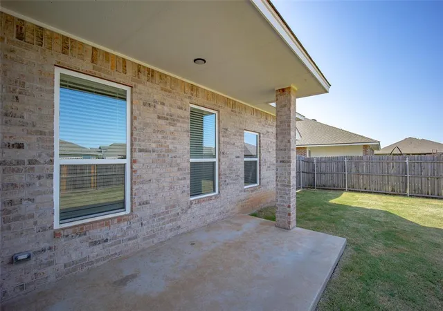 33rd image of 1731 Gladington Ct, Newcastle, OK 73065 | MLS# 1244277