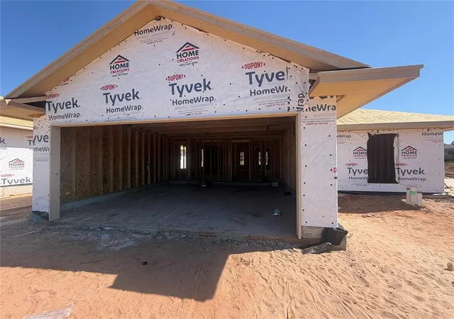 Photo 3 of Single family home for sale at 4301 Crowned Cir, Norman, OK 73072 | MLS# 1244308 | Listing updated on 2026-10-16