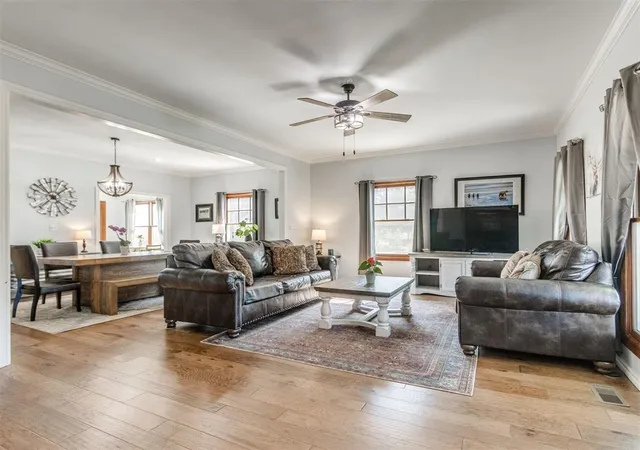Photo 3 of Single family home for sale at 4720 W Canyon Rd, Guthrie, OK 73044 | MLS# 1244309 | Listing updated on 2026-08-20