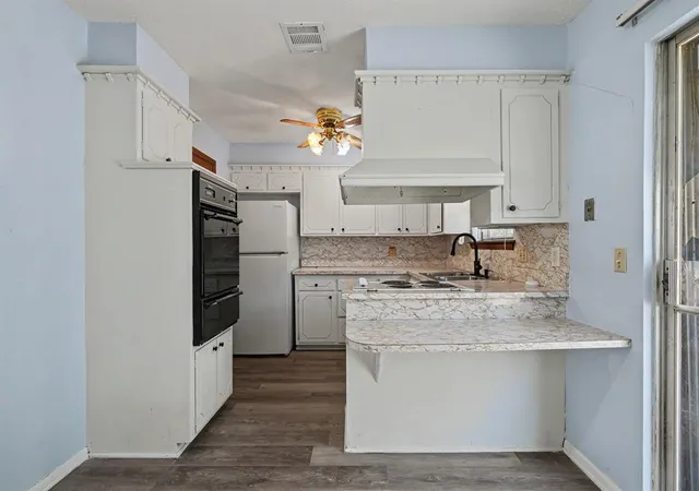 Photo 3 of Sale Pending at 4825 Trapp Dr, Oklahoma City, OK 73115 | MLS# 1244318 | Listing updated on 2026-10-05