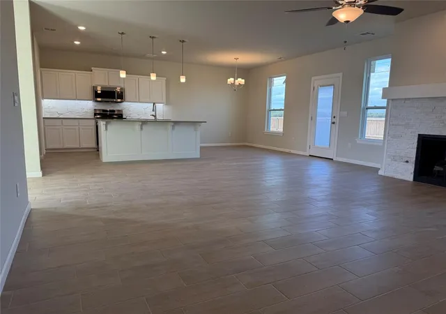 Photo 2 of Single family home for sale at 939 Se 16th Terrace, Newcastle, OK 73065 | MLS# 1244321 | Listing updated on 2026-10-20