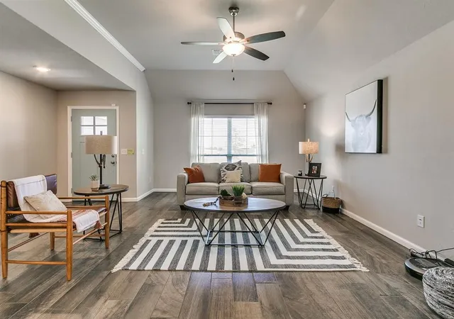 4th image of 1096 Se 17Th St, Newcastle, OK 73065 | MLS# 1244325