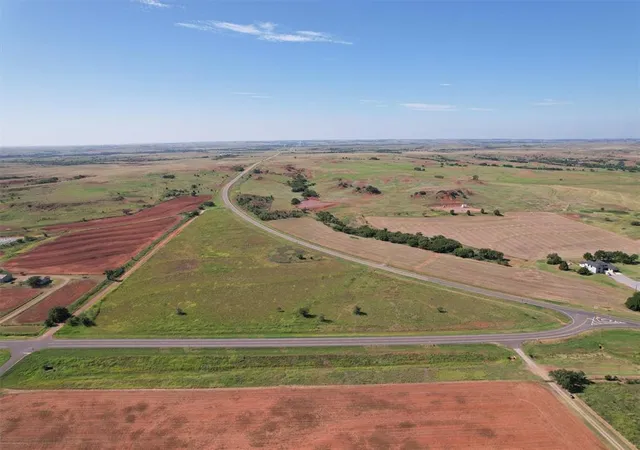 2nd image of 17 E 1040 & Hwy 73 Rd, Foss, OK 73647 | MLS# 1244346