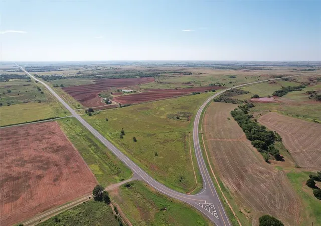 3rd image of 17 E 1040 & Hwy 73 Rd, Foss, OK 73647 | MLS# 1244346