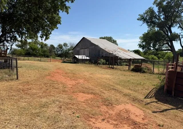 28th image of 12176 Council Ave, Lindsay, OK 73052 | MLS# 1244363