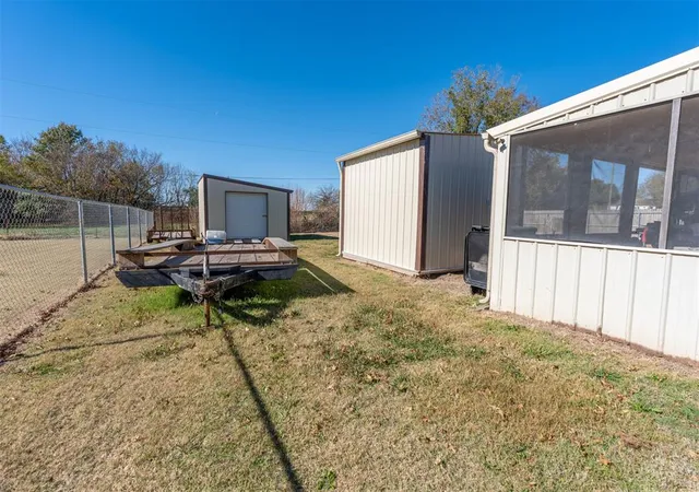 31st image of 503 S 9th St, Okemah, OK 74859 | MLS# 1244368