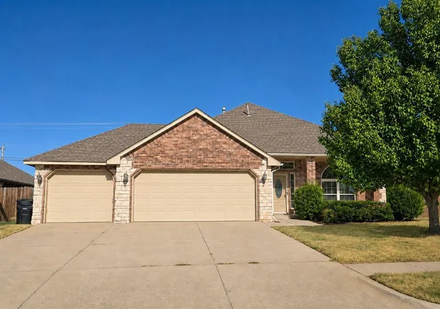 Photo 1 of Single family home for sale at 1808 Dorothy Dr, Oklahoma City, OK 73170 | MLS# 1244370 | Listing updated on 2026-09-01