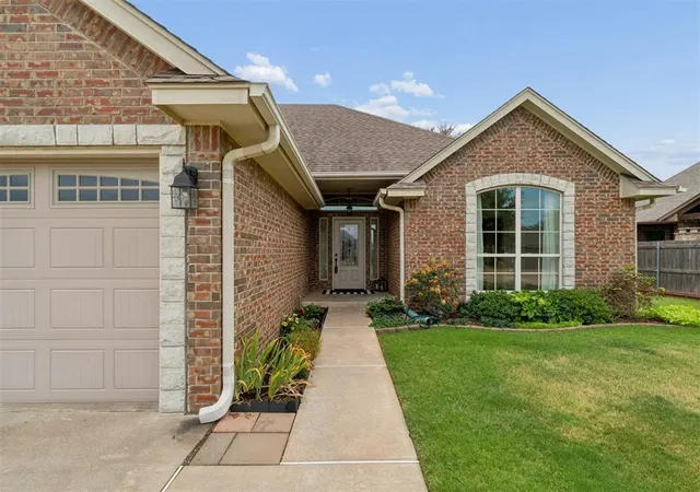 4th image of 1507 O'Susanna, Shawnee, OK 74804 | MLS# 1244393