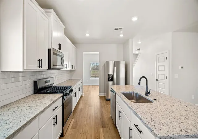 Photo 4 of Single family home for sale at 12009 SW 30 Street, Yukon, OK 73099 | MLS# 1244403 | Listing updated on 2026-08-14