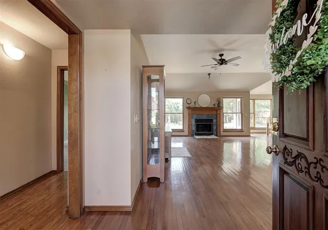 2nd image of 4100 Drawbridge Ln, Norman, OK 73072 | MLS# 1244412
