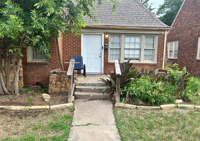 Photo 1 of Multi family home for sale at 2541 Nw 11th St, Oklahoma City, OK 73107 | MLS# 1244417 | Listing updated on 2026-08-29