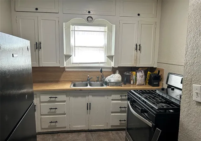 Photo 10 of Multi family home for sale at 2541 Nw 11th St, Oklahoma City, OK 73107 | MLS# 1244417 | Listing updated on 2026-08-29