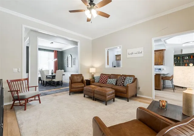 5th image of 817 Fox Hill Dr, Edmond, OK 73034 | MLS# 1244421