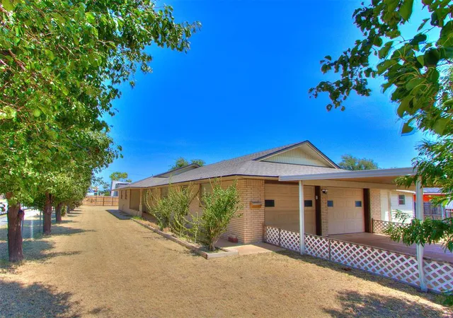 Photo 1 of Single family home for sale at 10500 N Western Ave, Oklahoma City, OK 73114 | MLS# 1244426 | Listing updated on 2026-09-05